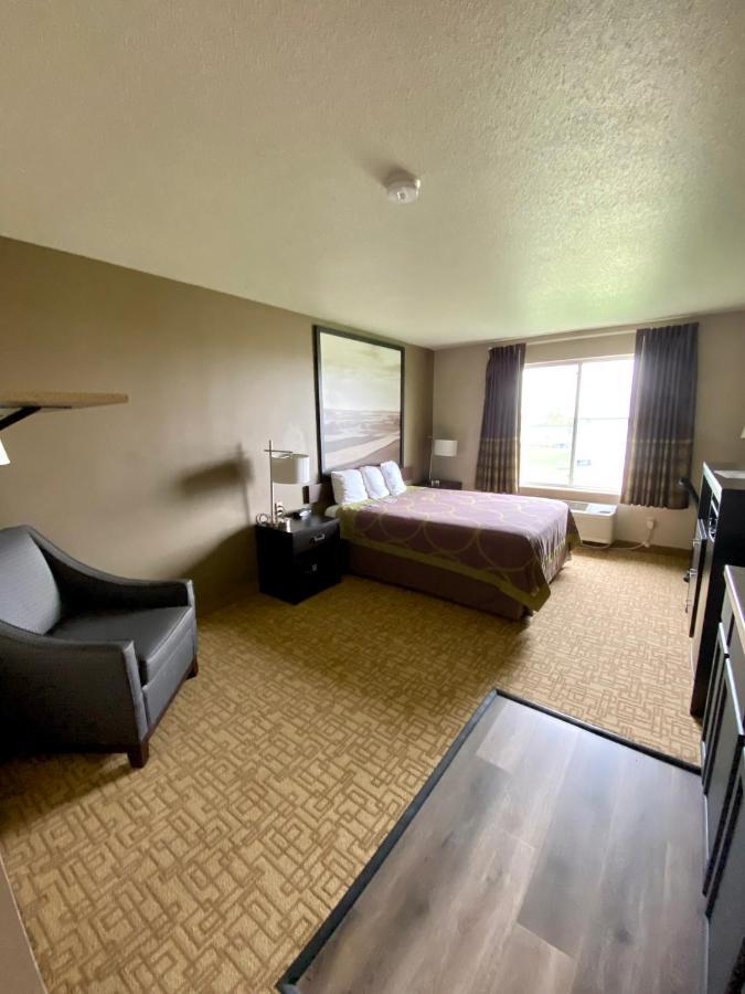 Super 8 By Wyndham Jackson Mn Hotel Bagian luar foto