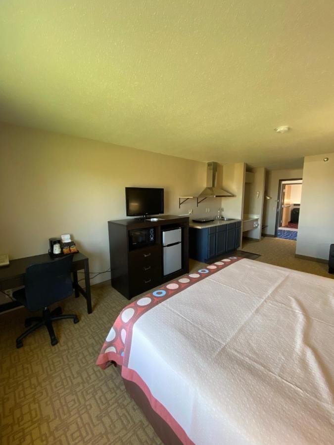 Super 8 By Wyndham Jackson Mn Hotel Bagian luar foto