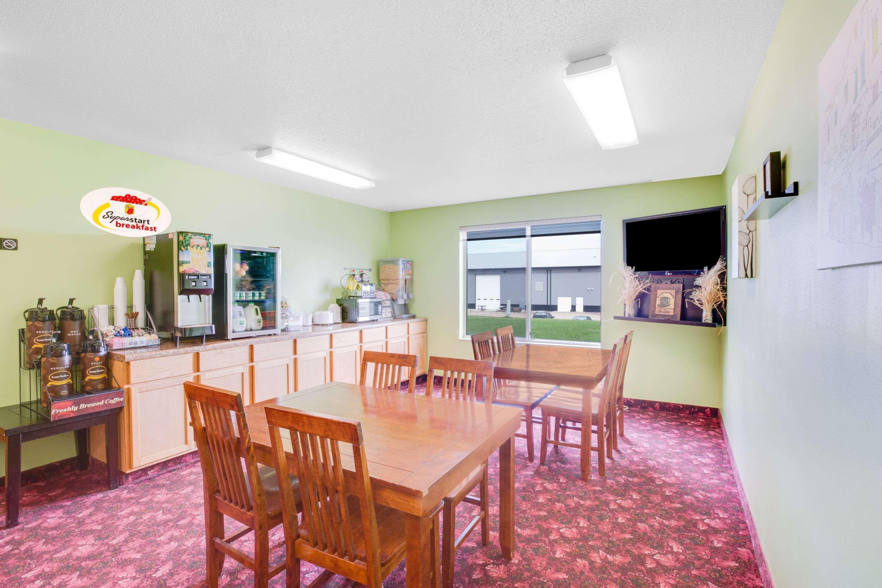 Super 8 By Wyndham Jackson Mn Hotel Bagian luar foto