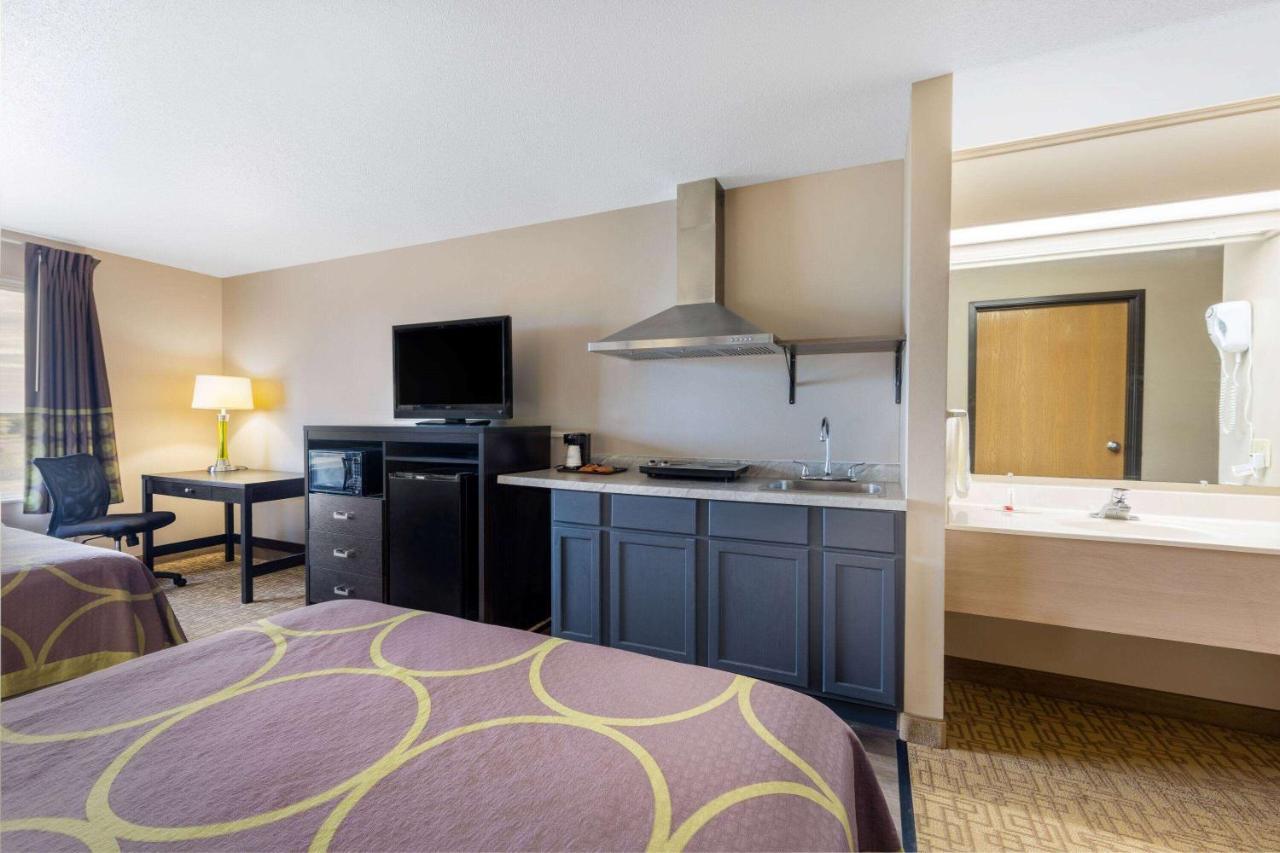 Super 8 By Wyndham Jackson Mn Hotel Bagian luar foto