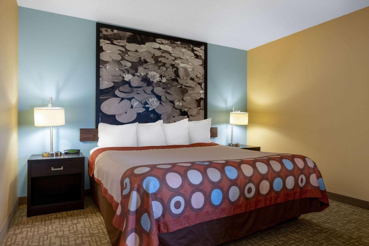 Super 8 By Wyndham Jackson Mn Hotel Bagian luar foto